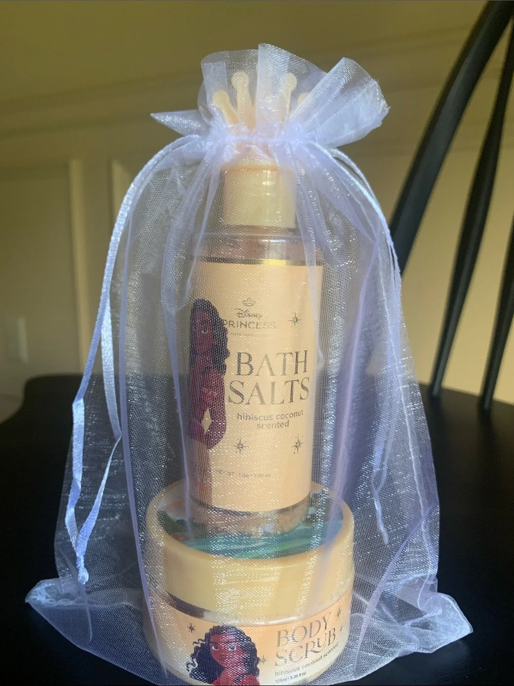 Disney Princess Luxurious Mini Bath Set - Body Scrub & Bath Salts - Choose 1 Set